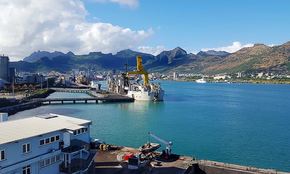 A fertile ground where to invest in Mauritius: Freeport Zone